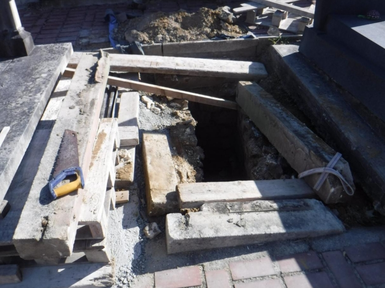 Nagrobek Matyldy Jaroszyńskiej 