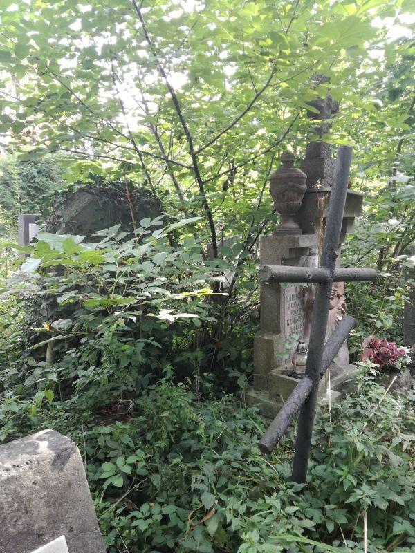 image004